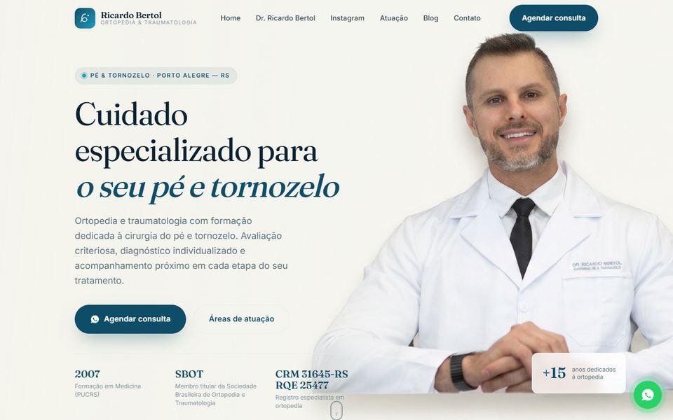 Topo da página de Dr. Ricardo Bertol, feita pela VEXO